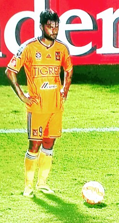 Sóbis: gol e assistência classificam o Tigres