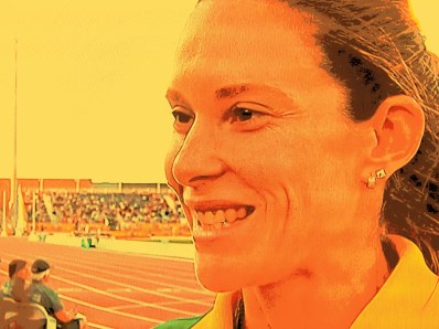 Fabiana Murer: sorriso dourado por medalha de prata