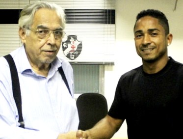 Eurico e Jorge Henrique: pesando em títulos - Foto: Carlos Gregório Jr./Vasco.com.br