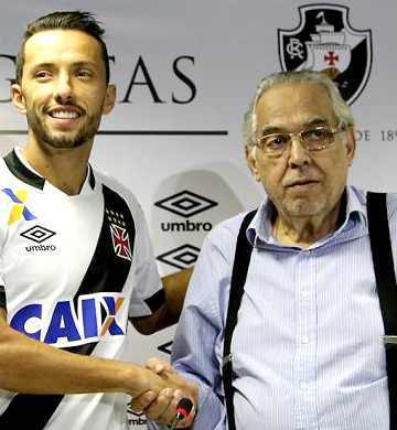 Nenê e Eurico: esbanjando confiança - Foto: Paulo Fernandes/Vasco.com.br