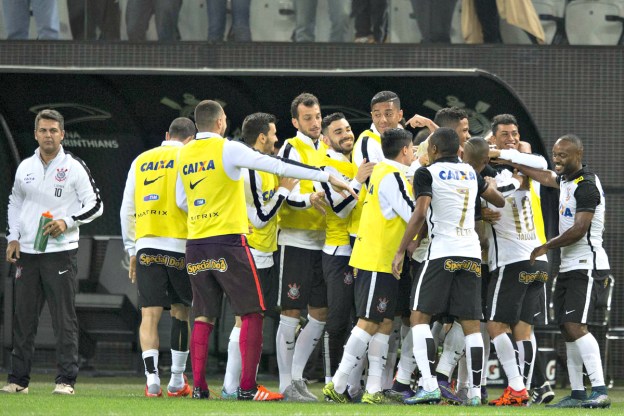 Corinthians quase campeão @0711@@@